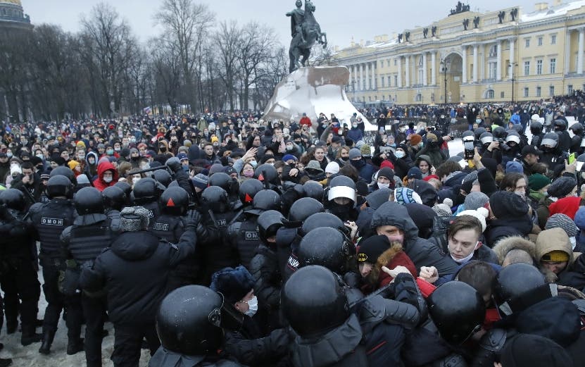 Vladímir Putin llama terroristas a organizadores de protestas
