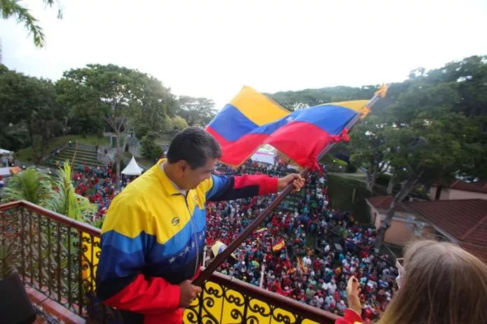 Maduro dice que Juan Guaidó está derrotado a dos años de desafiar al Gobierno