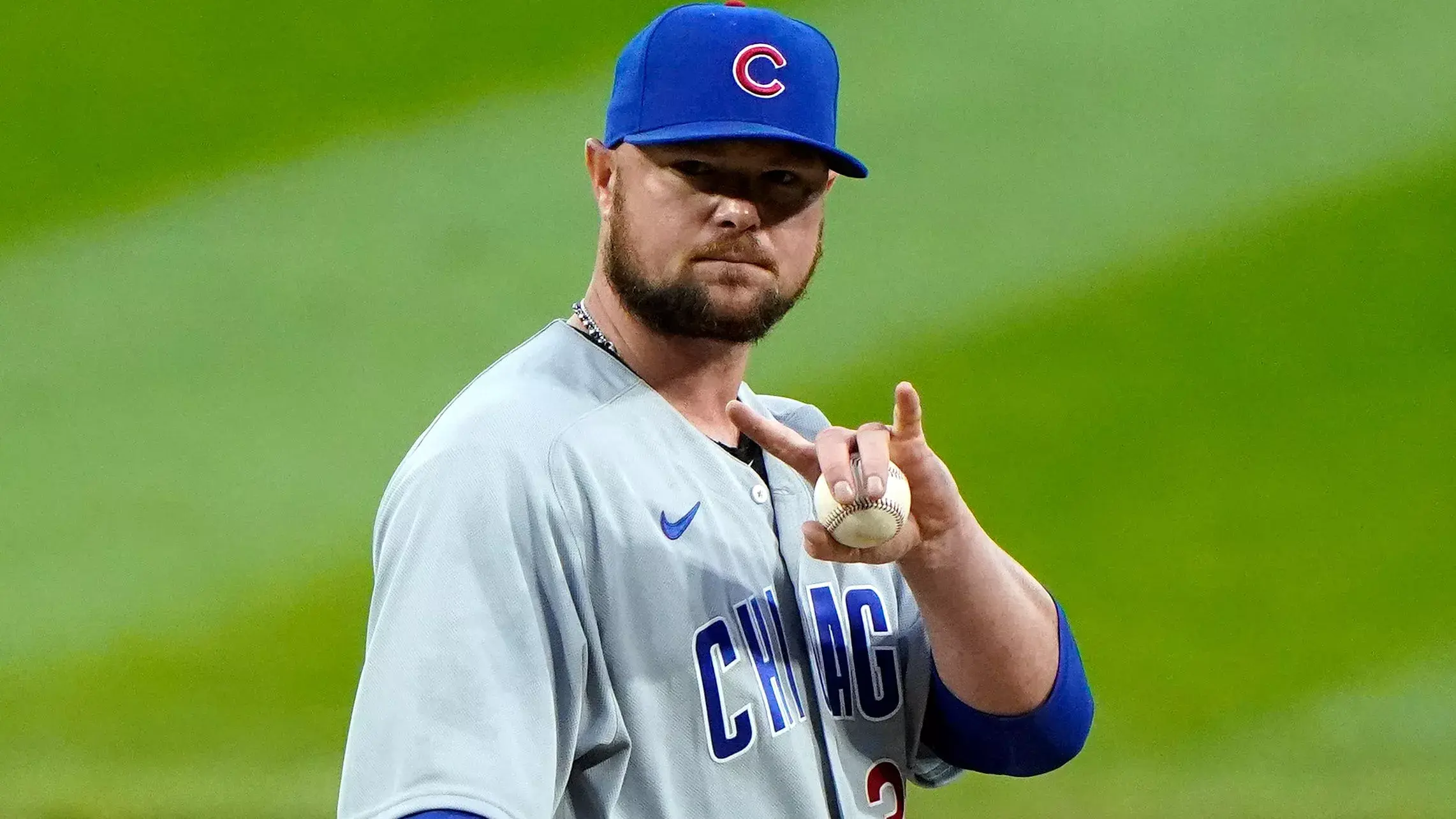 Jon Lester llega a los Nacionales para trabajar de nuevo con Dave Martínez