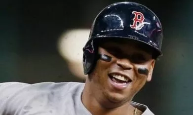 Devers y Medias Rojas acuerdan $4,575,000