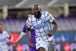 Lukaku y Vidal ponen al Inter en cuartos de Copa Italia