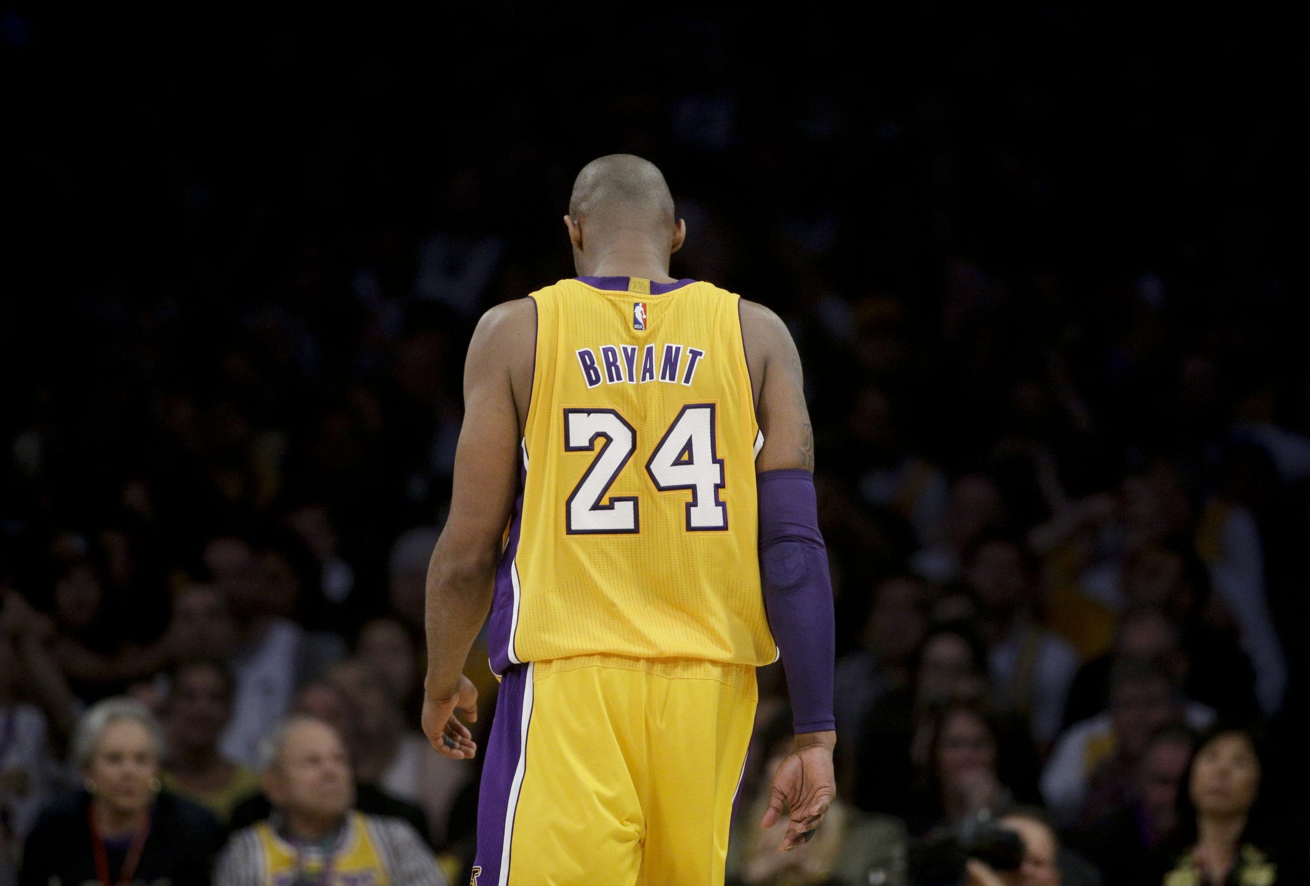 Lakers, un año después de la muerte de Bryant, prefieren el recogimiento