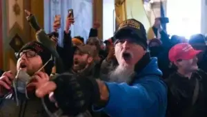 Asalto al Capitolio: «Si esos manifestantes hubieran sido negros, ahora estaríamos hablando de más muertos»