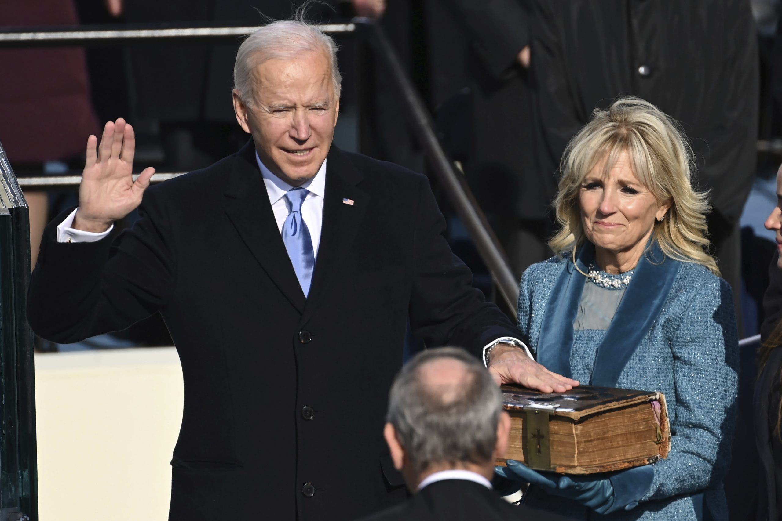 Joe Biden jura el cargo y se convierte en el presidente número 46 de EE.UU