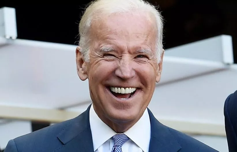 Biden avanza en su política de igualdad con varios decretos