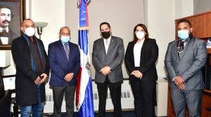 Director del INDEX y pasaportes en NY recibe respaldo del cónsul Jáquez