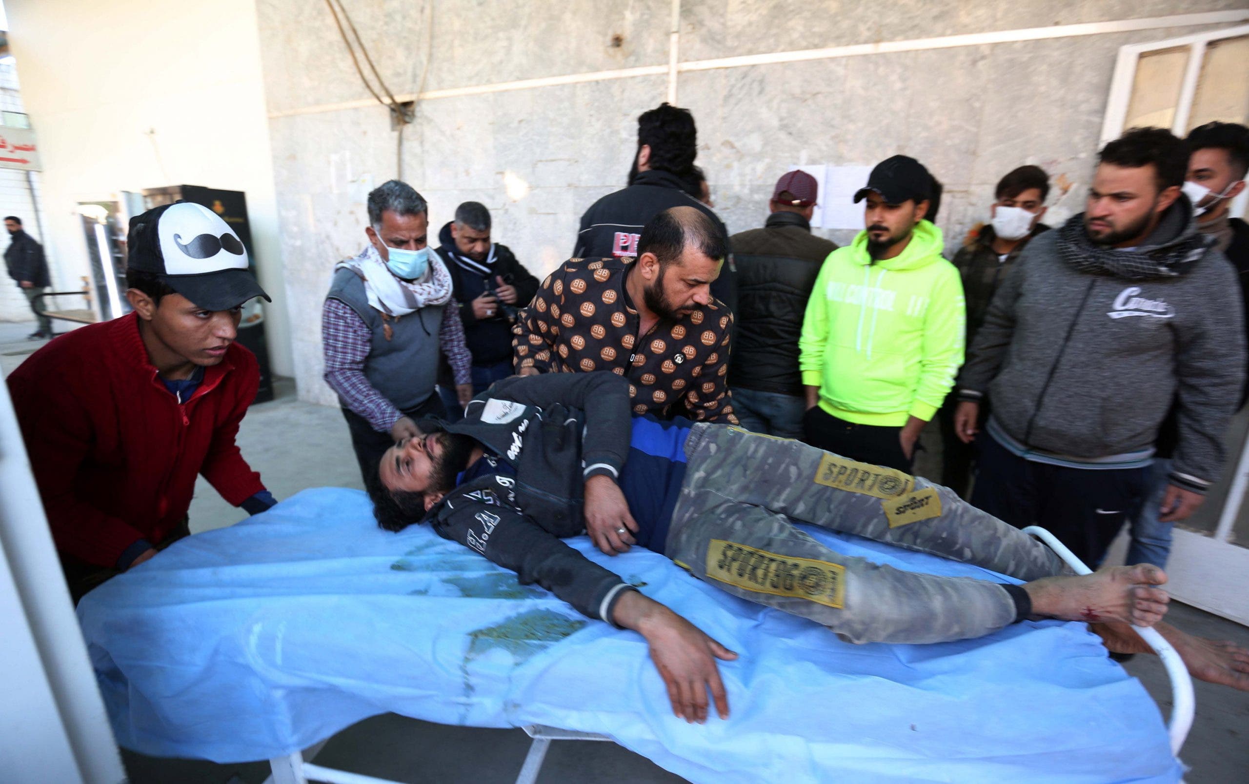 Atentado suicida en mercado de Bagdad causa al menos 32 muertos y 110 heridos