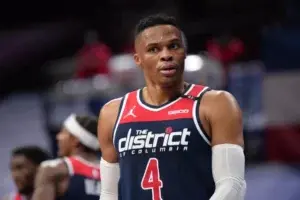 Russell Westbrook fuera al menos una semana por lesión en el cuádriceps