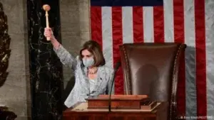 Nancy Pelosi resulta reelegida como presidenta de la Cámara Baja de EE.UU.