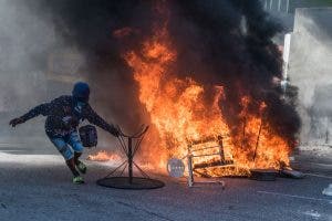 Hartazgo en Haití por secuestros indiscriminados saca a la gente a la calle