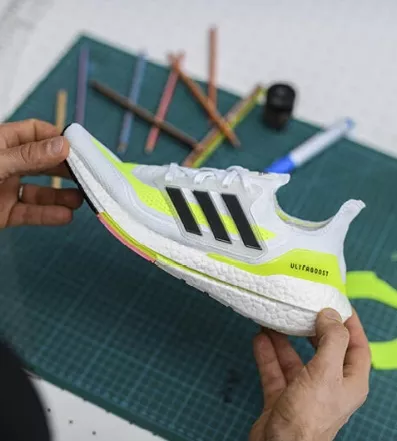 Adidas  da a conocer sus  nuevas zapatillas