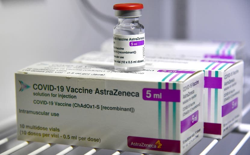 RD pide a AstraZeneca cambiar vacunas de covid por otros fármacos