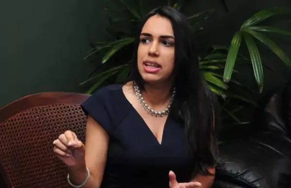 Carolina Serrata Méndez