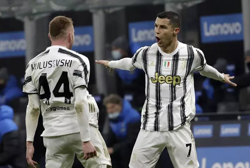 Cristiano anota 2; Juventus toma ventaja sobre Inter en Copa