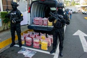 Autoridades ocupan 126 paquetes de cocaína en La Altagracia