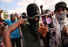 Miles de haitianos protestan contra el aumento de los secuestros