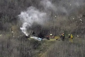 Error del piloto provocó tragedia de helicóptero de Kobe Bryant