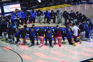 Mavs comenzarán a tocar el himno nacional tras la declaración de la NBA