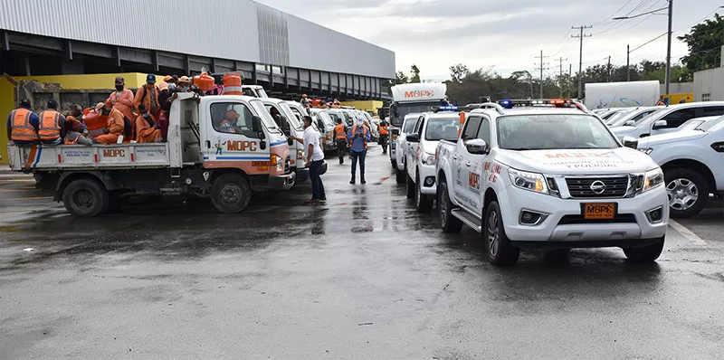 Obras Públicas interviene SDE con amplio operativo