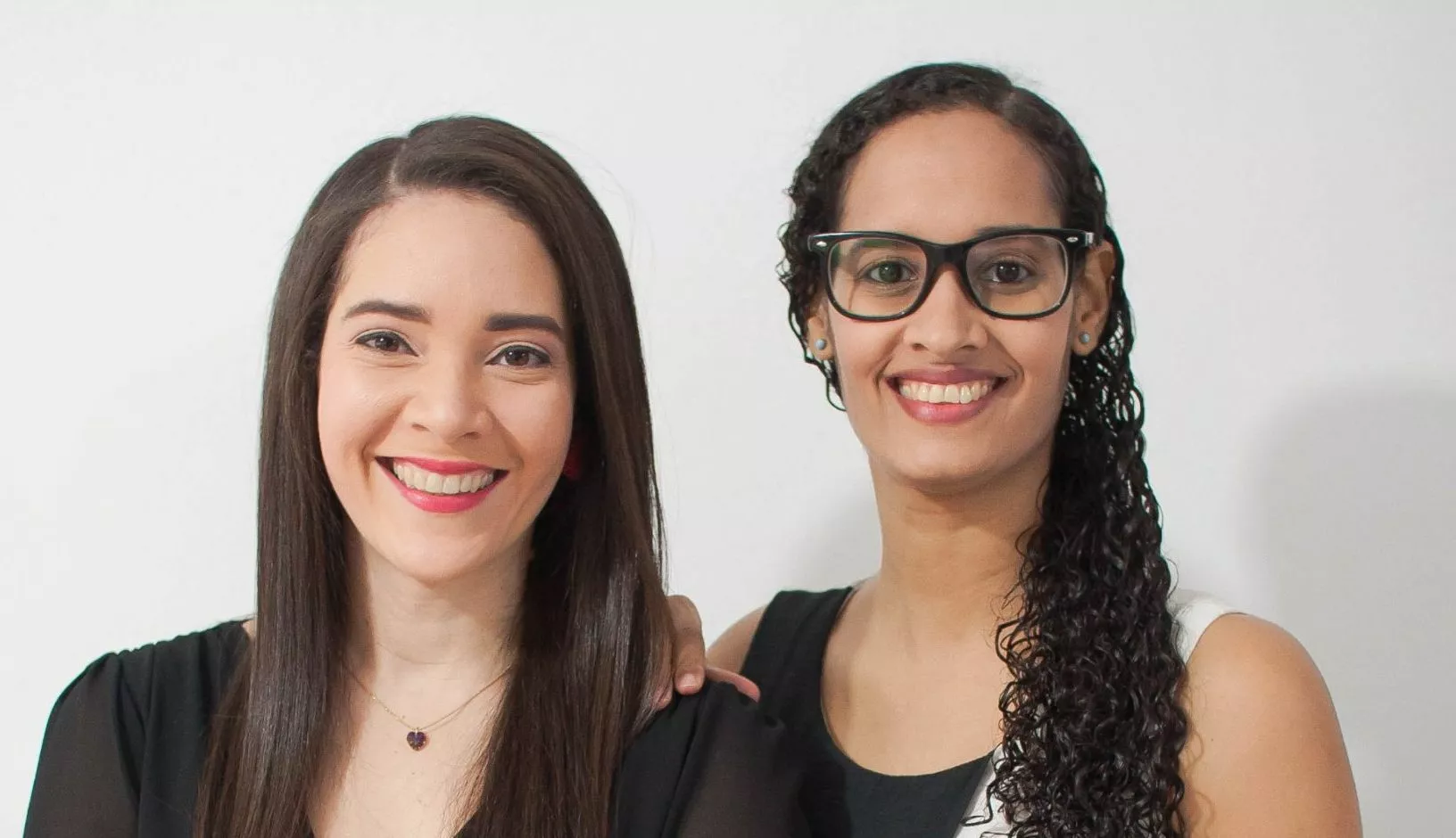 Rose Paulino y Pamela Torres.