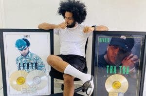 El urbano Nfasis gana disco de platino y su 3er disco de oro