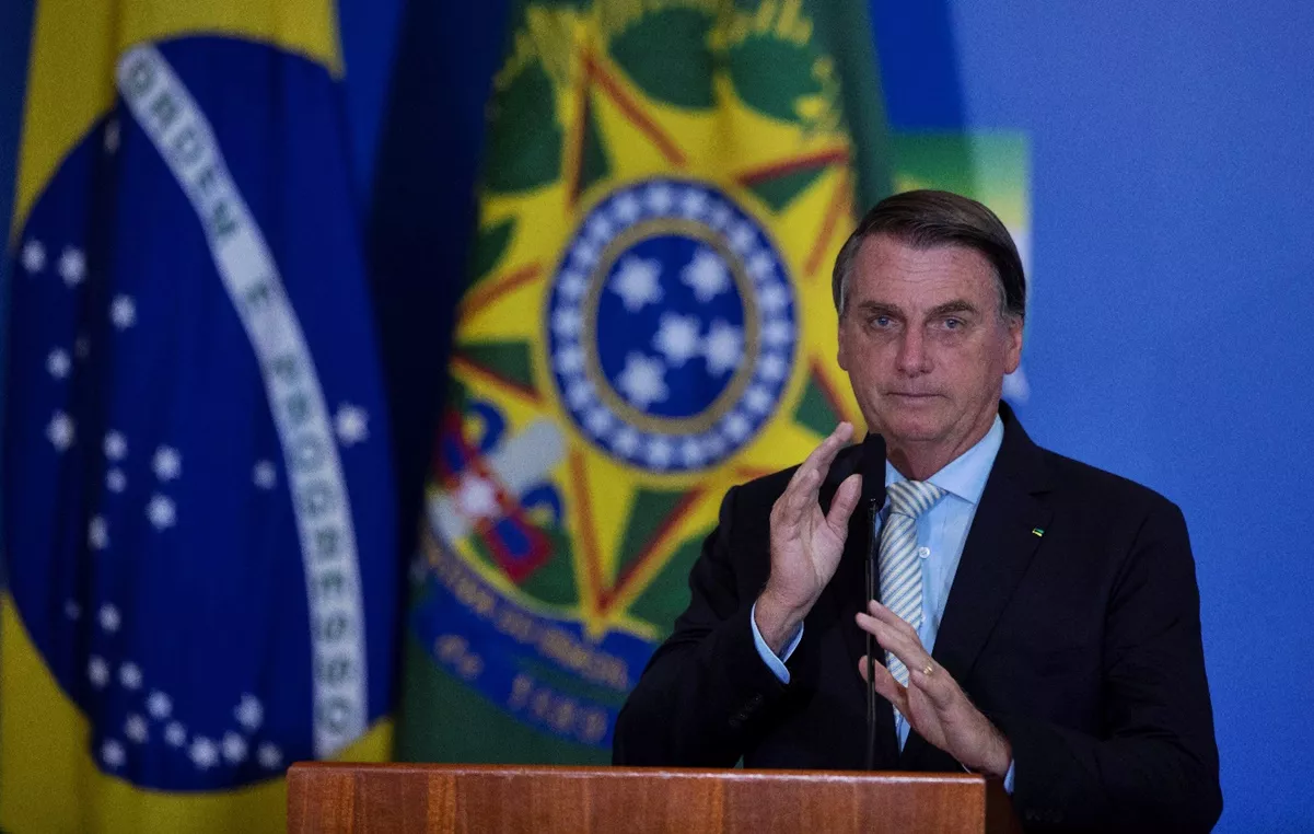 Bolsonaro afirma que hay una vacuna anticovid brasileña en “pleno desarrollo