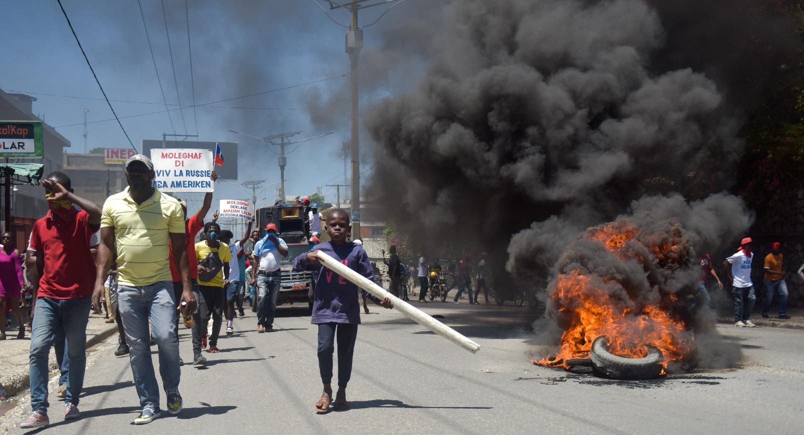 Haitianos protestan; no quieren a Moïse