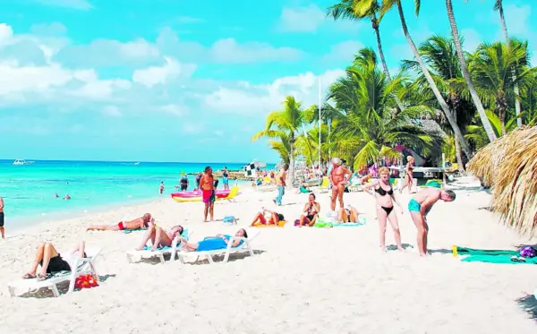 Países del Caribe recibieron 32 millones de turistas en 2019.