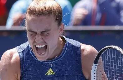 Sakkari vence a Osaka  en el Abierto de Miami