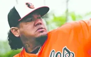 Félix Hernández se sale contrato Orioles