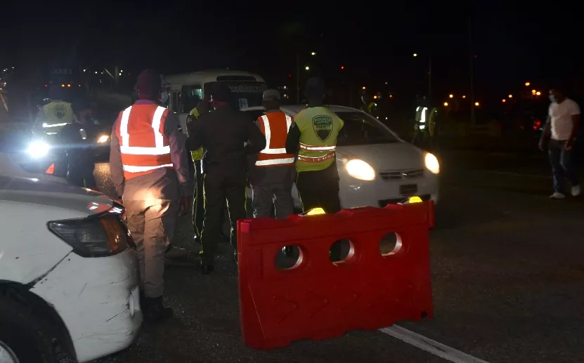 Toque de queda  será a partir de las 8:00 de la noche en Gran Santo Domingo