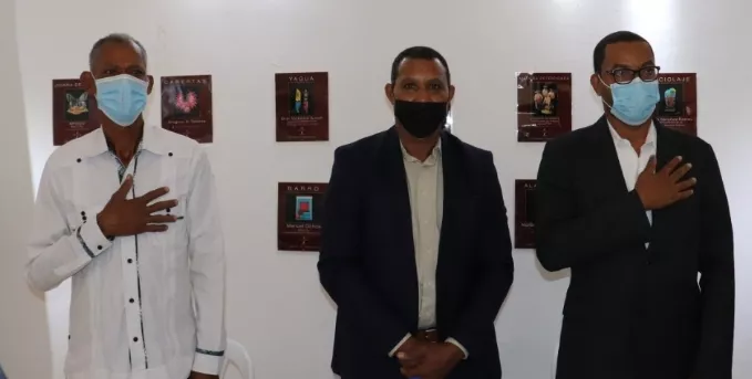 Directivos de Fodearte, durante la reapertura de la casa.