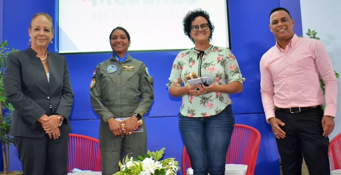 Biblioteca Infantil realiza un  conversatorio