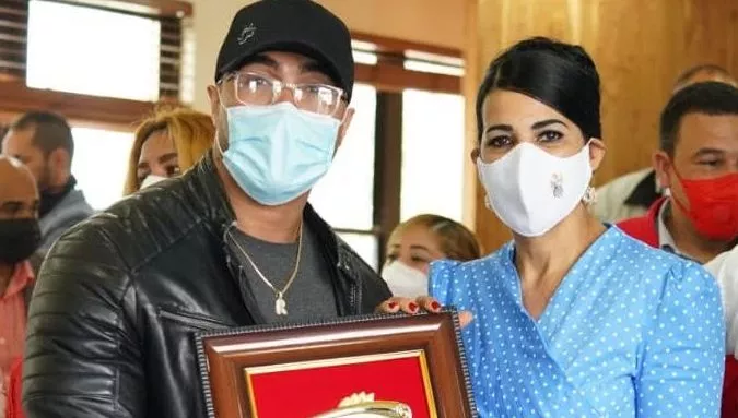 Randy de los Santos Soriano y Belkis Victoriano.