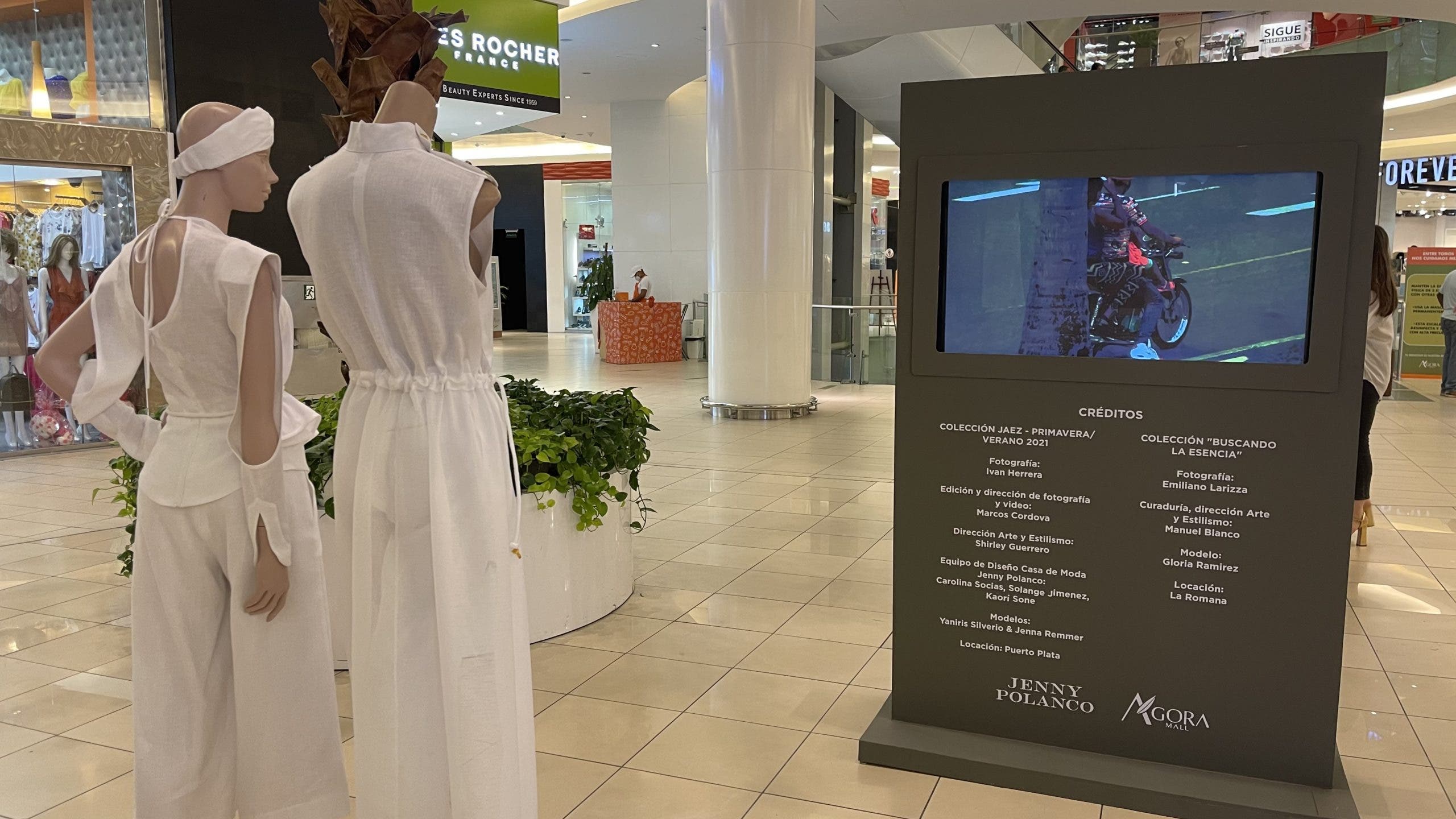 Ágora Mall celebra la vida y legado de Jenny Polanco con exposición “Buscando su Esencia”