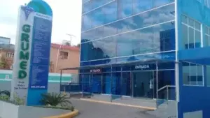 En SC pacientes denuncian clínica Grumed cobran honorarios a pesar de coberturas de ARS