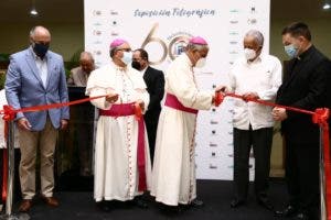 Realizan exposición fotográfica “60 años de Vida Sacerdotal y Logros Pastorales” de López Rodríguez