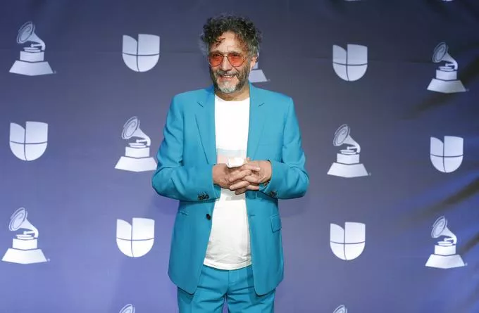 Fito Páez, Natalia Lafourcade ganan premios Grammy