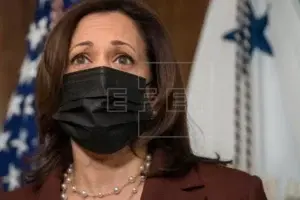 Kamala Harris pide dar “esperanza” a los centroamericanos para que no emigren