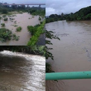 Fuertes lluvias causan incremento en caudal de varios ríos y arroyos de Puerto Plata