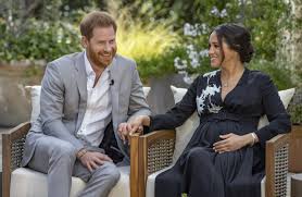 Entrevista de Meghan y Enrique remece a la realeza británica