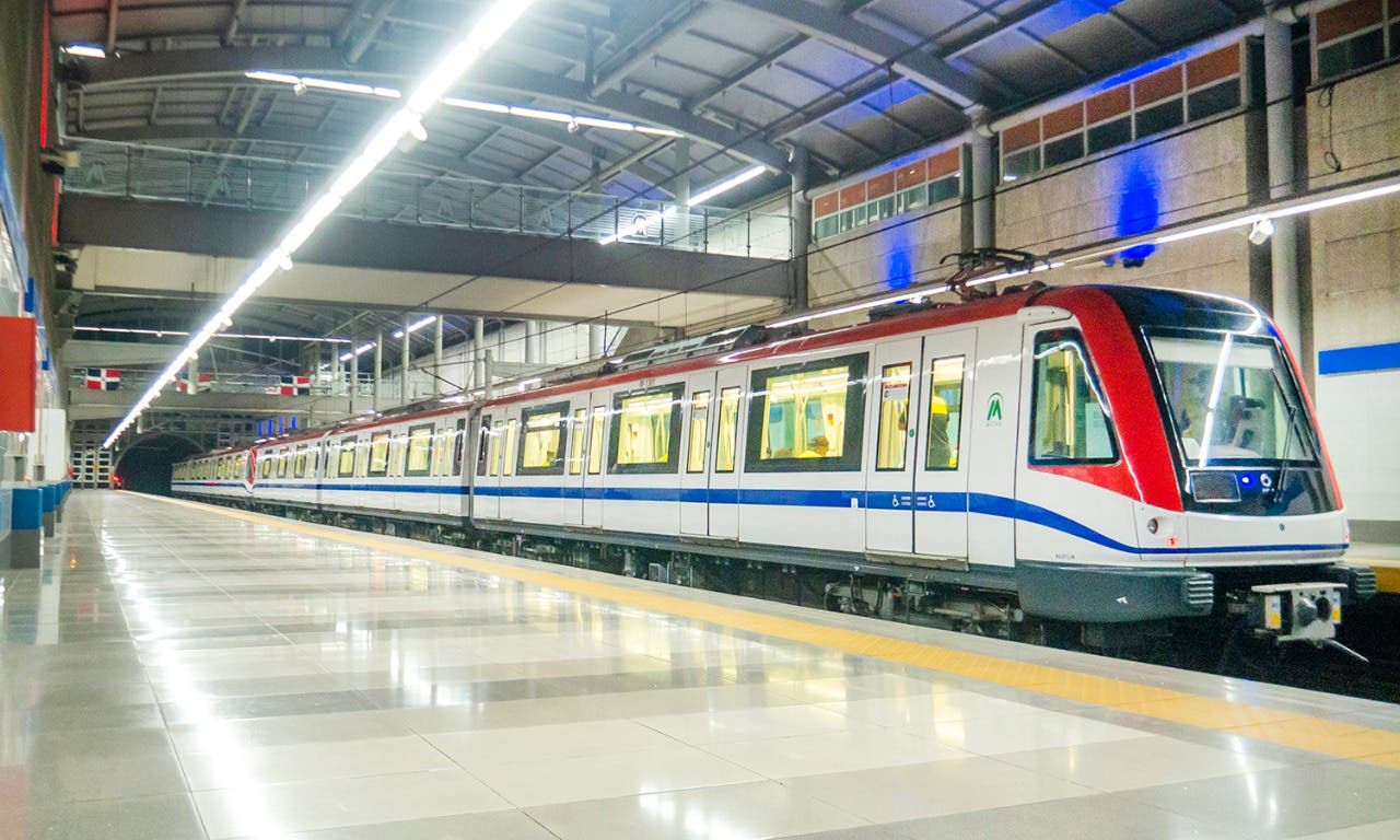 Nuevo horario del Metro y Teleférico de Santo Domingo
