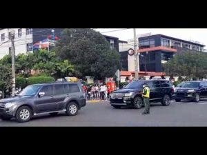 Cerco militar custodia y limita accesos al Congreso