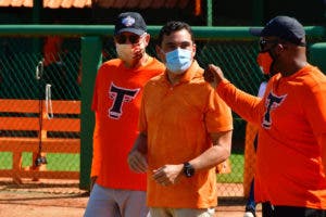 Toros dan extensión de contrato al gerente general Raymond Abreu