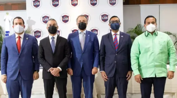 Orlando Jorge Mera, Yaqui Núñez del Risco Mejía, Antón Tejeda, Mockbul Ali y Elvys Duarte.