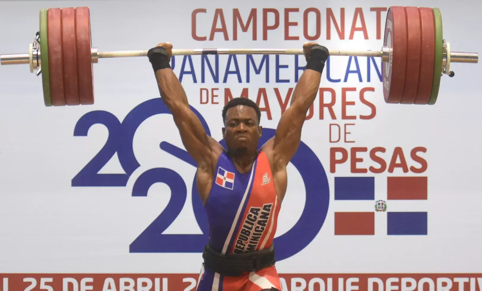 Bonnat gana medalla de oro y dos de plata