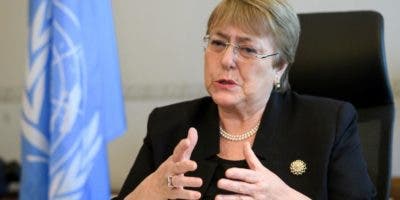 “El mundo espera que las autoridades venezolanas acepten los resultados”, dice Bachelet