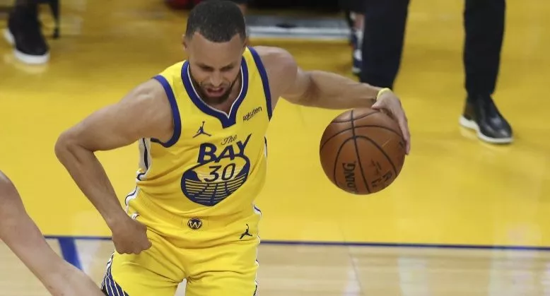 Curry  figura como el favorito de fanáticos