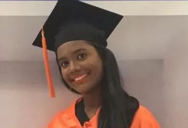 Nicole Abigaíl Santos Bueno.