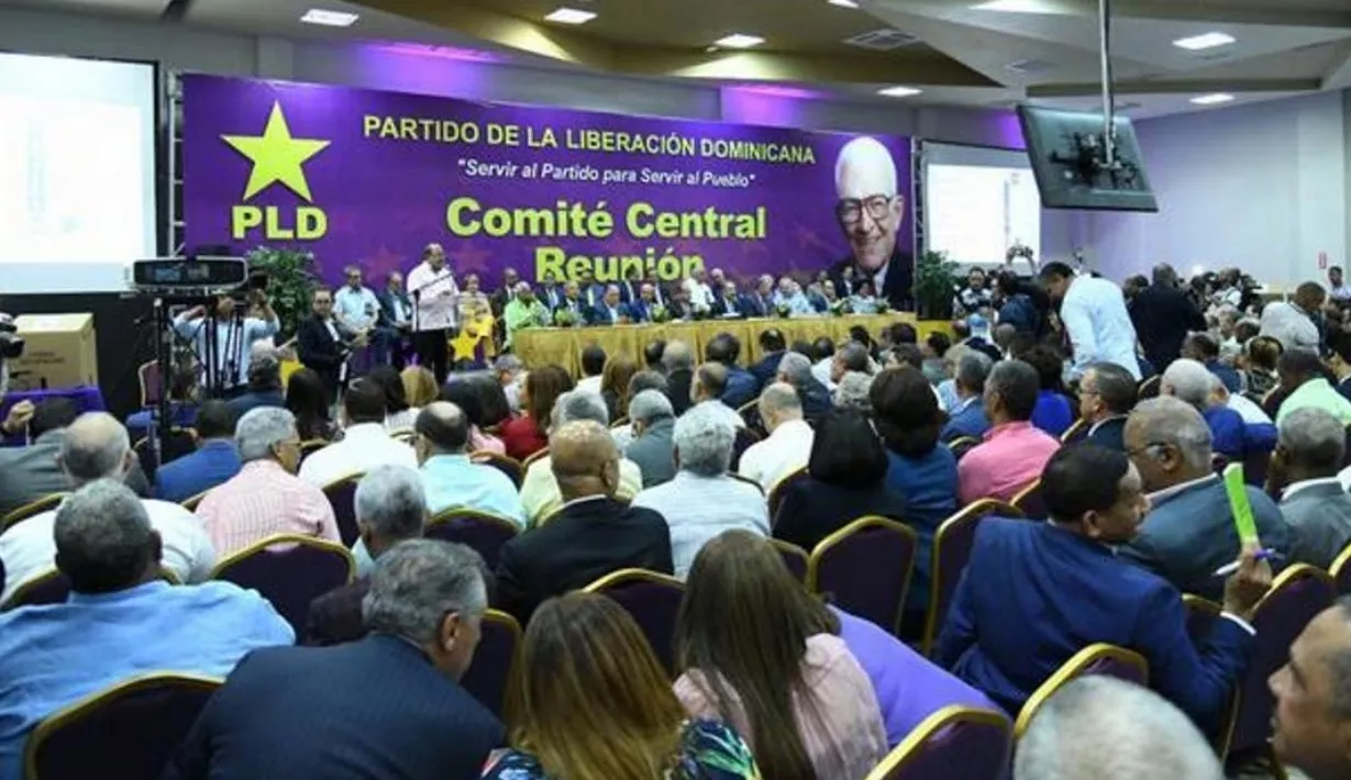 Ningún dirigente PLD opta por Finanzas y Electoral